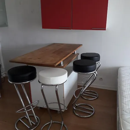 Le Mans Apartment